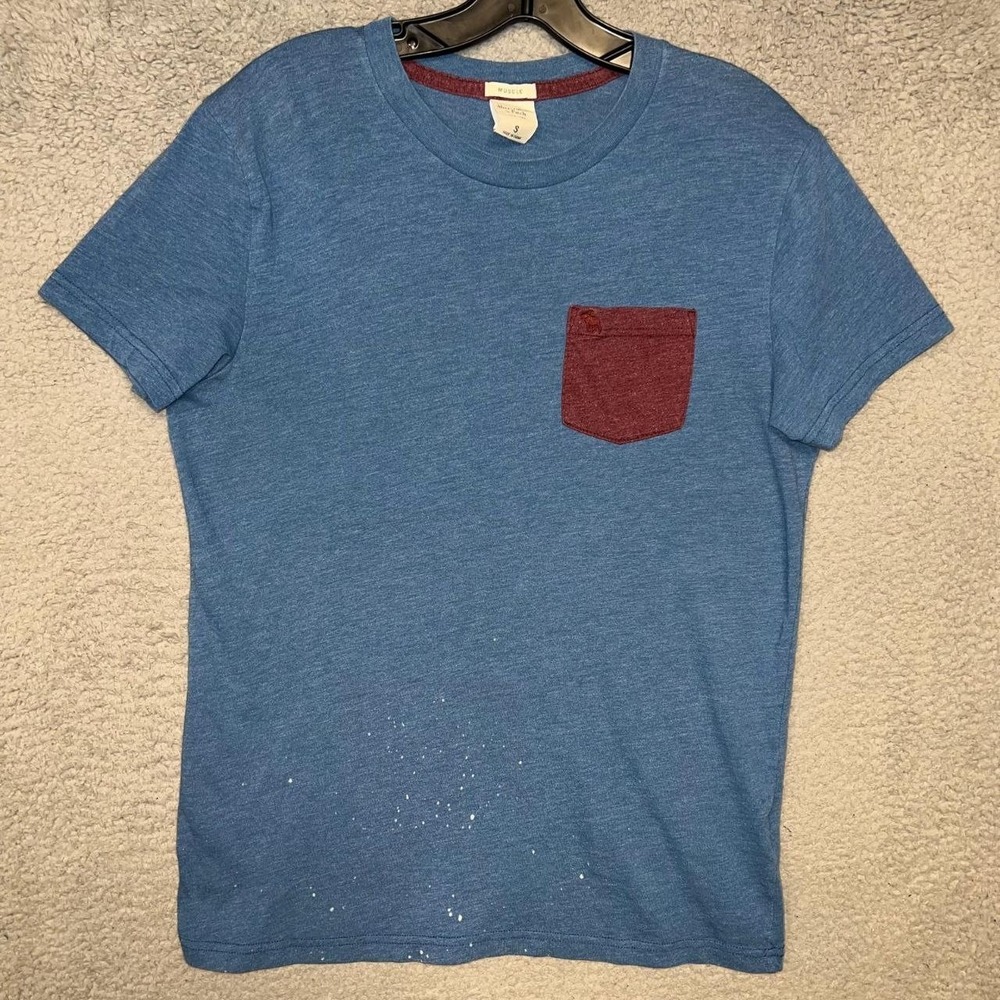 Abercrombie & Fitch T Shirt Men's Size S Blue Red Pocket Muscle Fit Moose Logo